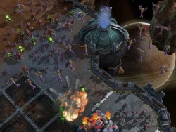 Скриншот к игре StarCraft II: Heart of the Swarm