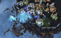 Скриншот к игре StarCraft II: Heart of the Swarm