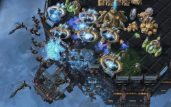 Скриншот к игре StarCraft II: Heart of the Swarm