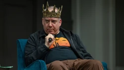  The next Black Mirror season will feature Paul Giamatti and Awkwafina. Peter Capaldi will also be returning, as well as a sequel to USS Callister.