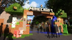  Minecraft gets two new theme parks